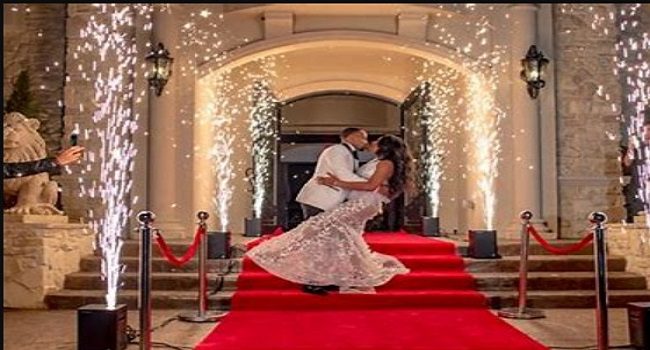 red carpet entry ideas for bride and groom
